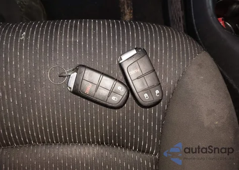 2019 Dodge Journey Se из США, поврежденный, VIN 3C4PDCBB9KT738081